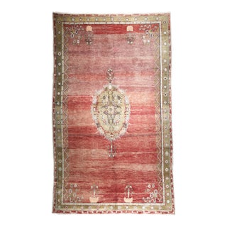 Handwoven Vintage Turkish Sivas Rug – Soft Red Palette & Floral Medallion -5' 8'' X 9' 6'' For Sale