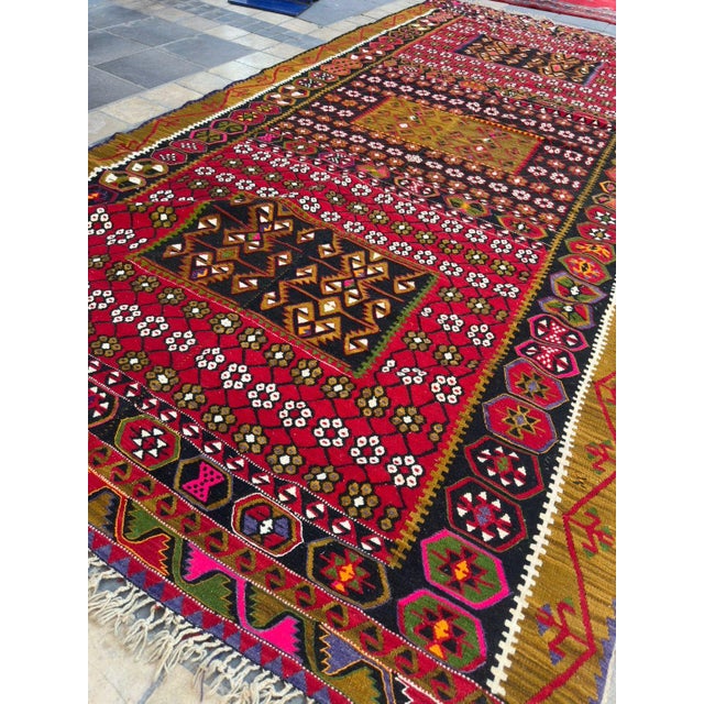 Mid-Century Modern Monumental 15-Foot Vintage Avsar Kilim / Large Hand-Woven Anatolian Flatweave For Sale - Image 3 of 3