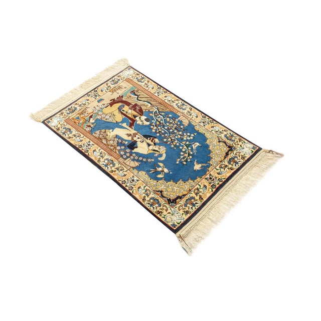 Vintage Isfahan Rug For Sale - Image 3 of 9