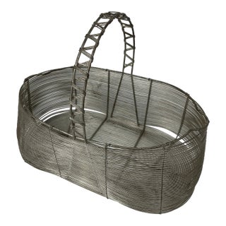 Americana Wire Egg Basket For Sale