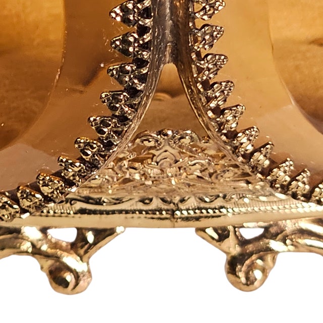 Ormolu Gold Filigree Beveled Glass Jewelry Casket With Lily of the Valley Detail, Mid 20th Century For Sale - Image 9 of 18