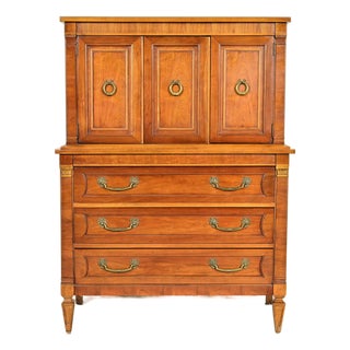 Thomasville French Regency Louis XVI Carved Fruitwood Gentleman's Chest, Circa 1960s For Sale