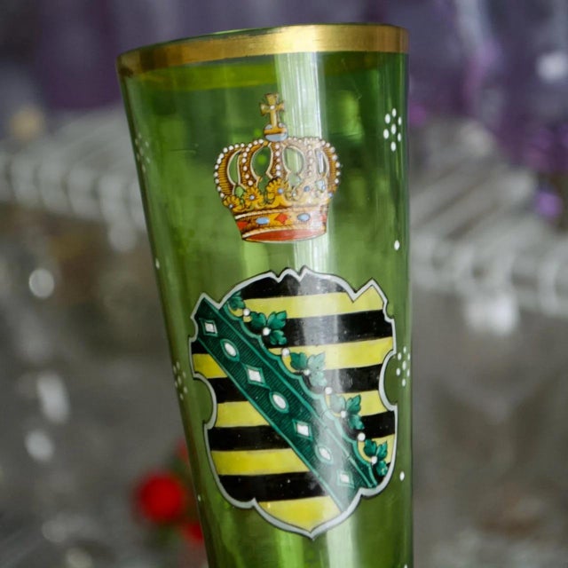 Antique Bohemian Green Glass Heraldic Coat of Arms Vase – Saxony 1593, Late 1800s For Sale - Image 4 of 6