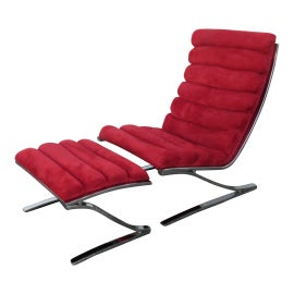 Example of DIA - Design Institute America Lounge Chairs