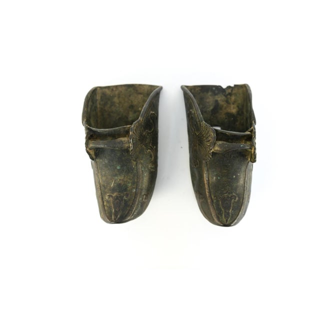 Antique Bronze Spanish Colonial Slipper-Style Stirrups—A Pair For Sale - Image 4 of 8