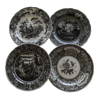 Beautiful Spode Plates Set of 4 Georgian Series Originally Introduced 1816-1830 For Sale