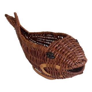 Vintage Wicker Whale Gish Trinket Basket For Sale