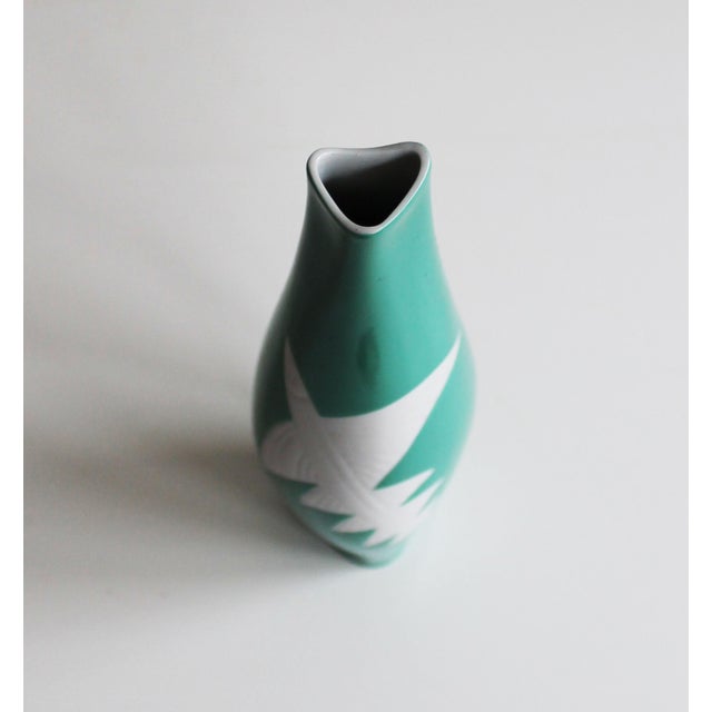 1960s Green Ceramic Vase by Jaroslav Jezek for Royal Dux, 1960s For Sale - Image 5 of 8