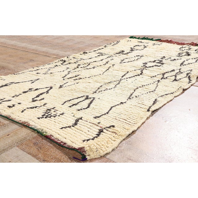 Ivory Vintage Azilal Moroccan Rug, 03'10 X 06'06 For Sale - Image 8 of 10