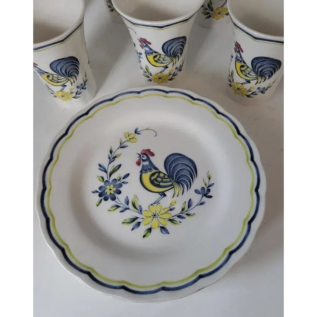 1980s Nikko Rooster Ironstone Breakfast or Luncheon Dish Set– 12 Pieces For Sale - Image 4 of 9