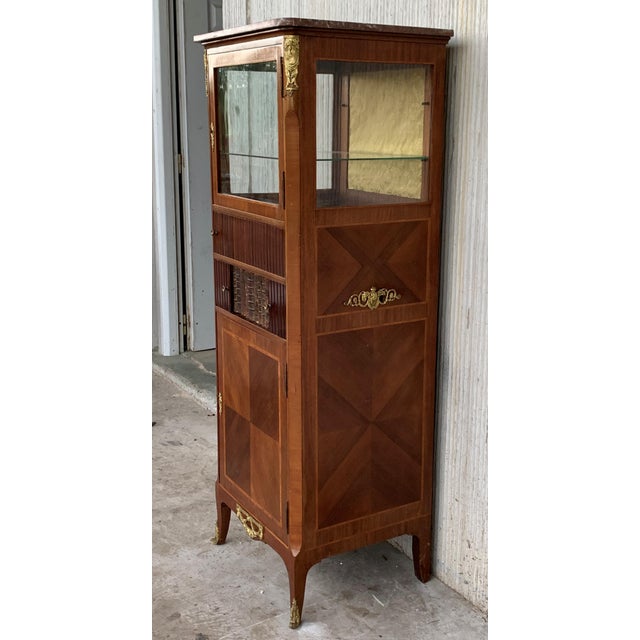 French French Late 20th Century Louis XVI Period Mounted Cabinet Vitrine For Sale - Image 3 of 10