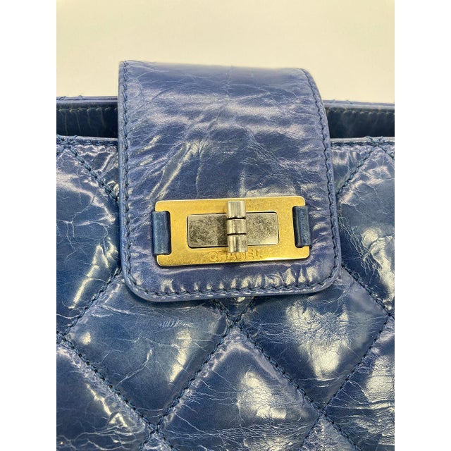 Chanel Blue Glazed Calfskin Quilted Tote Bag For Sale - Image 10 of 12