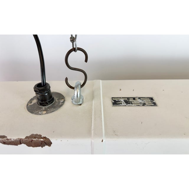Vintage Industrial Hanging Tube Light from Famor, 1970s For Sale - Image 11 of 18