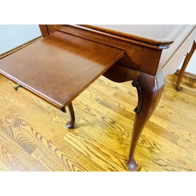 Wood Vintage Queen Anne Style Mahogany Tea Table For Sale - Image 7 of 10