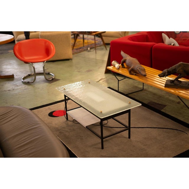 1970s Vintage 517 Illuminated Coffee Table by R. Mathieu, 1970s For Sale - Image 5 of 7
