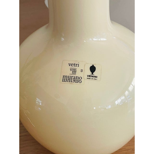 1980s Venini Carlo Scarpa Design From Cinesi Series 1982 Vase For Sale - Image 5 of 7