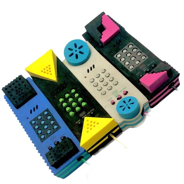 Sale 1992 Complete Set of Canetti Postmodern Post Modern Memphis Phone Telephone Collection Still New in Box For Sale In Tampa - Image 6 of 13