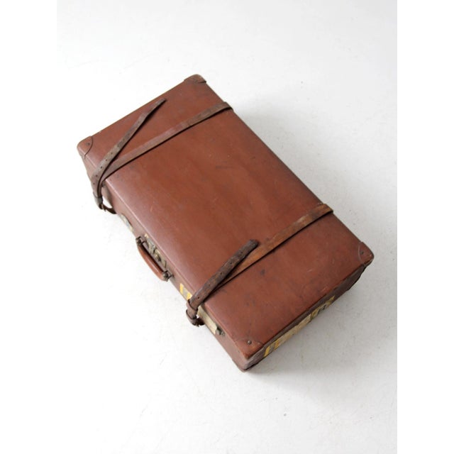 Metal Vintage Utica Vulkanfibre Steamer Ship Luggage For Sale - Image 7 of 12