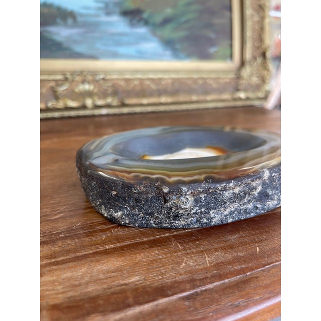 Gray Polished Likely Agate Slice Bowl With Natural Banding For Sale - Image 8 of 10