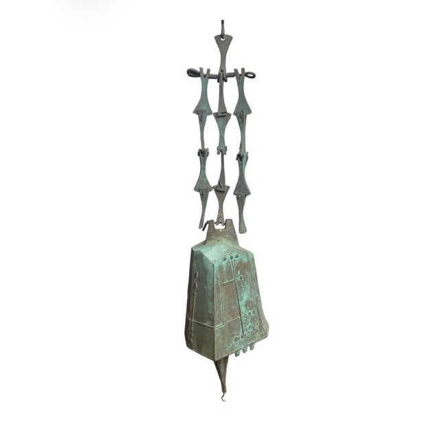 Bronze Paolo Soleri - Cosanti Brutalist Large Bronze Wind Bell With Cast Spine Linkage c.1960 - 1969 For Sale - Image 8 of 16