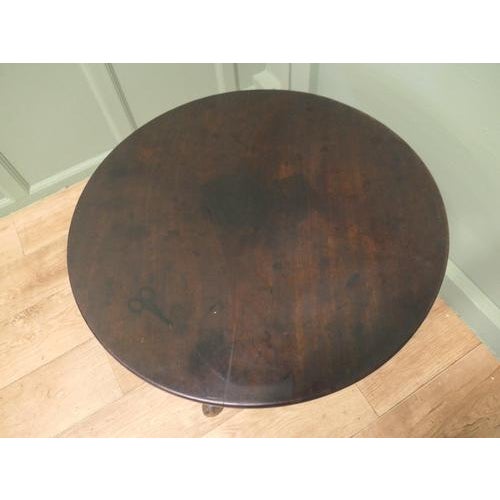 Antique Georgian Tilt Top Table in Mahogany, 1800 For Sale - Image 4 of 7