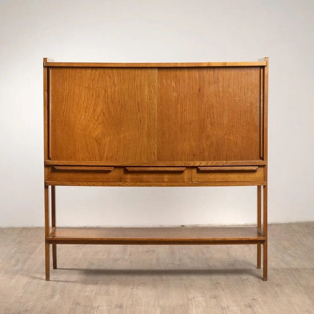 Mid-Century Modern Oak Buffet, 1950 For Sale - Image 3 of 5