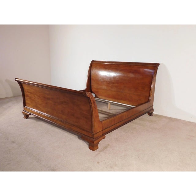 Massive Henredon Aston Court Mahogany Carved King Kingsize Sleigh Bed