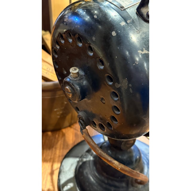 Antique Emerson 6 Blade Table Fan No. 19666 For Sale - Image 10 of 11