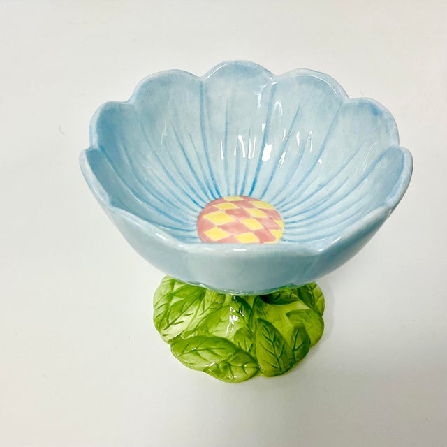 Vintage Boho Chic Trompe L’Oeil Buttercup Pedestal Bowls, MacKenzie-Child’s Style - Set of 4 For Sale - Image 6 of 14