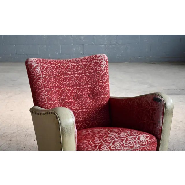 Danish 1940s Club Chair in Fabric and Patinated Leather Style of Fritz Hansen For Sale - Image 4 of 9