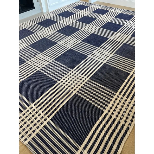 American Elizabeth Eakins Master Series Shaker Grid Rug Navy Blue, Tweed, White For Sale - Image 3 of 9