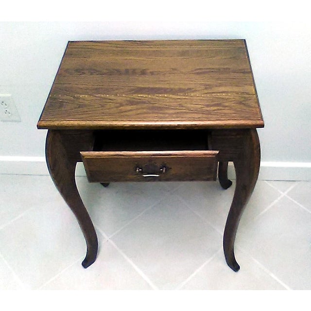 1960s Vintage Oak Accent / End / Side Table For Sale - Image 5 of 9