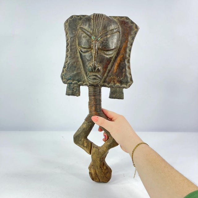 Early 20th Century Kota Mahongwe Reliquary Figure Gabon MATTER COLLECTION For Sale In Denver - Image 6 of 6