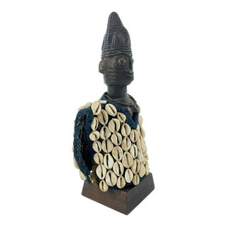 Early 20th Century Yoruba Ibeji Figure with Cowrie Shell Vest Nigeria For Sale