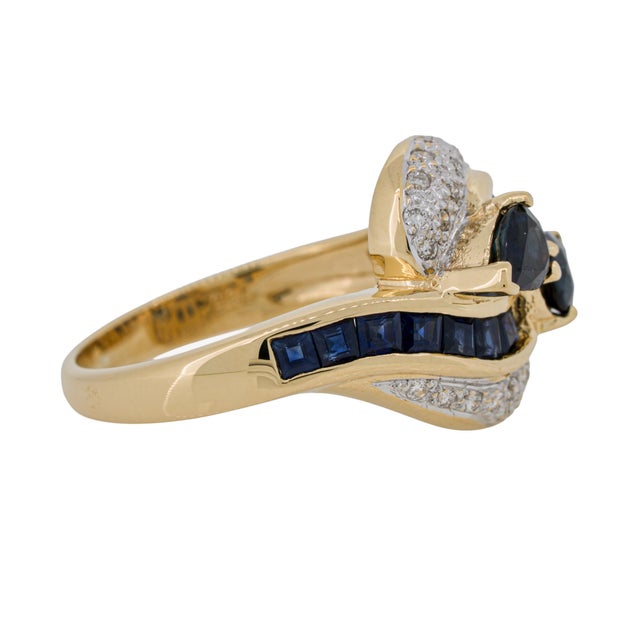 Vintage Blue Sapphire Diamond 18k Gold Ring Size 6.75 For Sale In Madison - Image 6 of 8