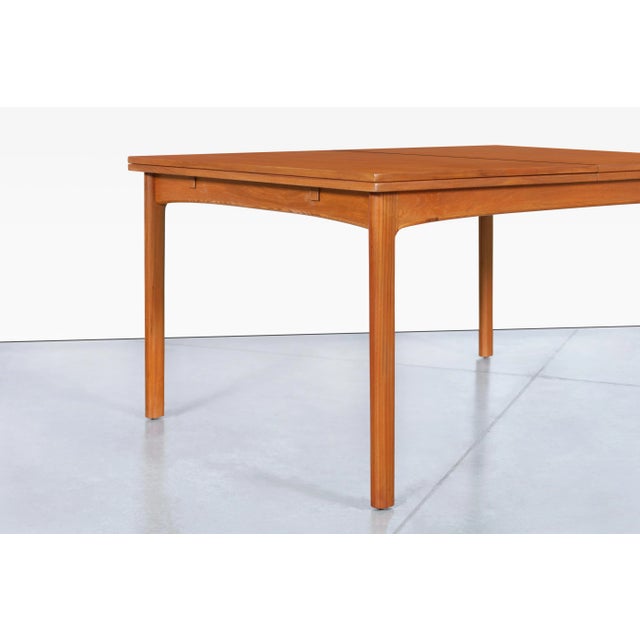 Mid-Century Modern Scandinavian Modern Expanding Teak Dining Table by Folke Ohlsson for Dux For Sale - Image 3 of 12