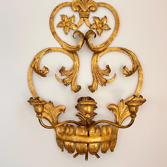 Metal Beautiful vintage tole 3-arm candle sconce // Italian toleware // gilt // gold leaf // made in Italy // grandmillenial decor // preppy For Sale - Image 7 of 10