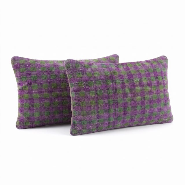Mid-Century Modern Bohemian Lumbar Kilim Pillow Cover 16'' X 24'' - Set of Two For Sale - Image 3 of 4