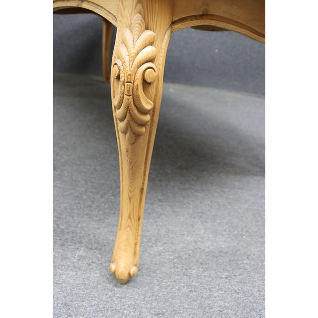 Louis XV Style Pine Farm Table For Sale In Philadelphia - Image 6 of 11