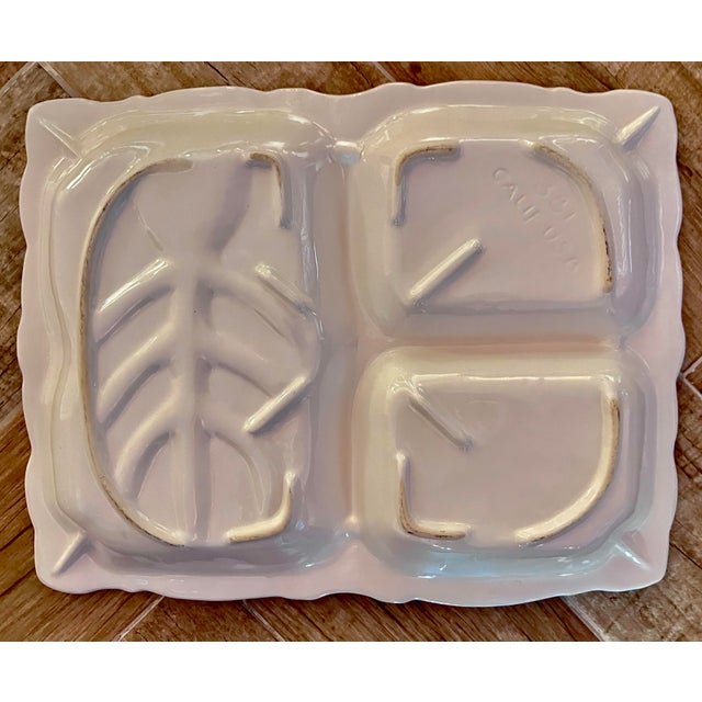 1980s 1980s California Pottery 3-Section Serving Dish Calif 381 Wht Tabletop Platter For Sale - Image 5 of 10
