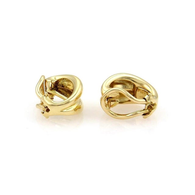 Contemporary Mid 20th Century Pair of Tiffany & Co. 18k Yellow Gold Leaf Shape Small Huggie Earrings For Sale - Image 3 of 5