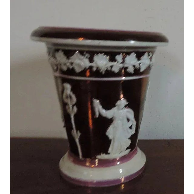 19th Century 1810 English Regency Pink Luster Pearlware Classical Figure Urn Vase For Sale - Image 5 of 11