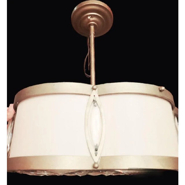 Scalloped Pale Gold Crystal John Richard Regency Pendant Light Fixture Chandelier For Sale In West Palm - Image 6 of 11