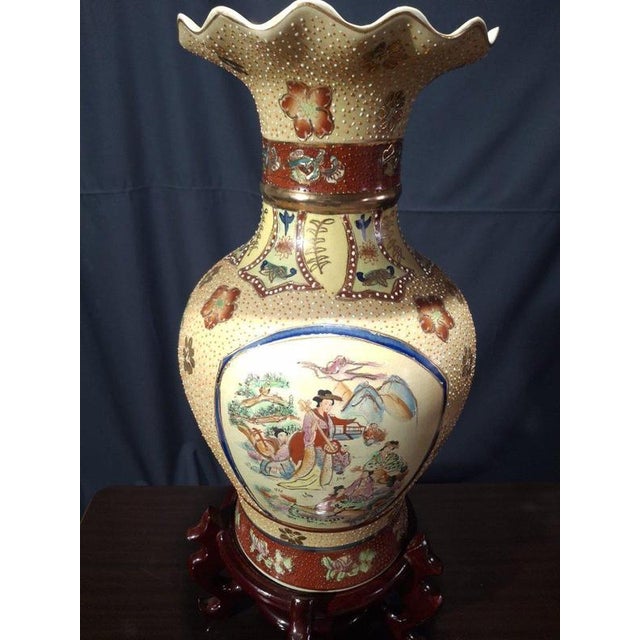 Large Chinese Polychrome Vase For Sale - Image 9 of 10