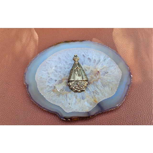 Dimensions: height 12.2 cm, width 15.7 cm, depth 1.1 cm.