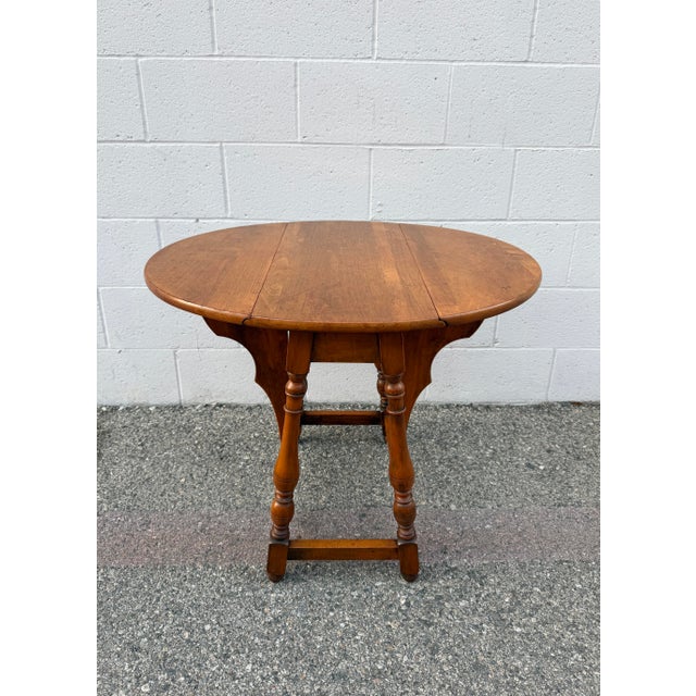I have a beautiful vintage drop leaf dining table in a warm honey maple finish – GOOD condition! This beautiful solid...