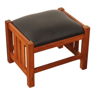 Stickley Mission Collection Cherry and Leather Foot Stool For Sale