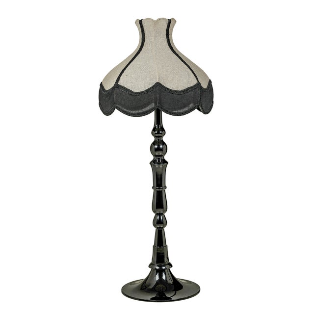 Buchanan Scalloped Aluminium Base Table Lamp, Natural/Black For Sale In Los Angeles - Image 6 of 6