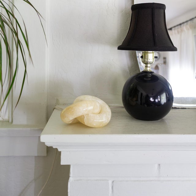 Onyx Marble Knot Sculpture of Two Interlocking Rings For Sale - Image 10 of 16