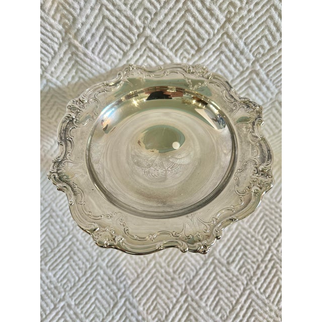 Late 20th Century Vintage Gorham “Chantilly” Silver Plate Pedestal Candy Dish or Compote For Sale - Image 5 of 8
